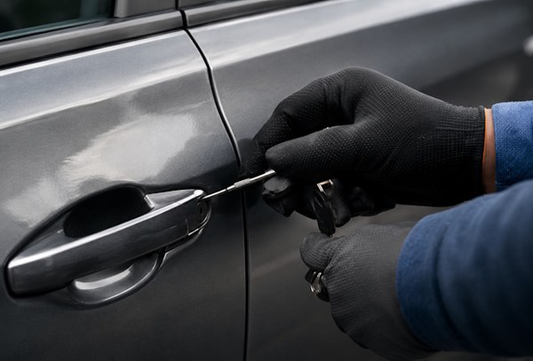 Emergency car door unlock by Green Key Plus 24/7 mobile locksmith